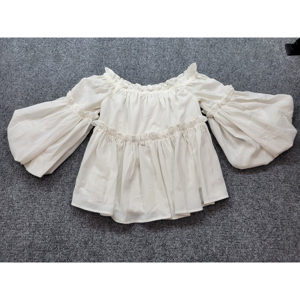 J.O.A. Los Angeles White Off Shoulder Balloon Sleeve Ruffle Blouse Small BC5714
